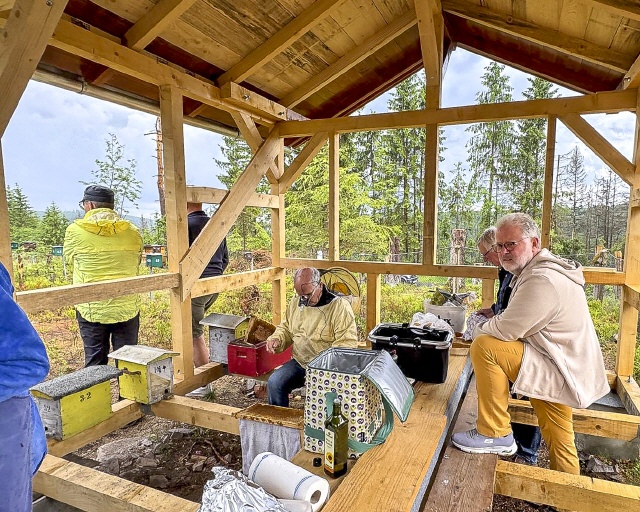 Neubau der Hütte und Bilder von 2025